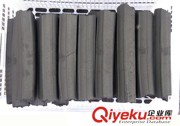 全國大型機(jī)制炭生產(chǎn)廠家