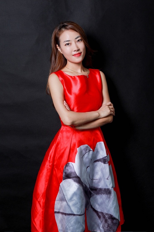 只做自己，不做花瓶，美女总裁追求梦想xx服输