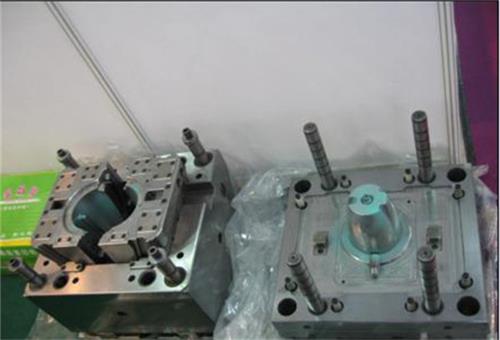 寮步锌压铸模