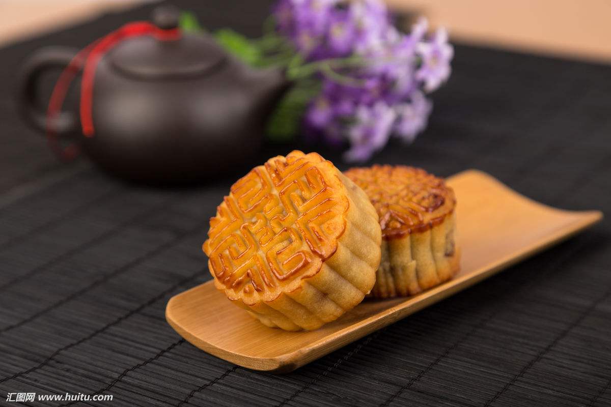 九头龙大月饼，大月饼定制，广告大月饼，金腿五仁大月饼，大月饼生产厂家、中山直销