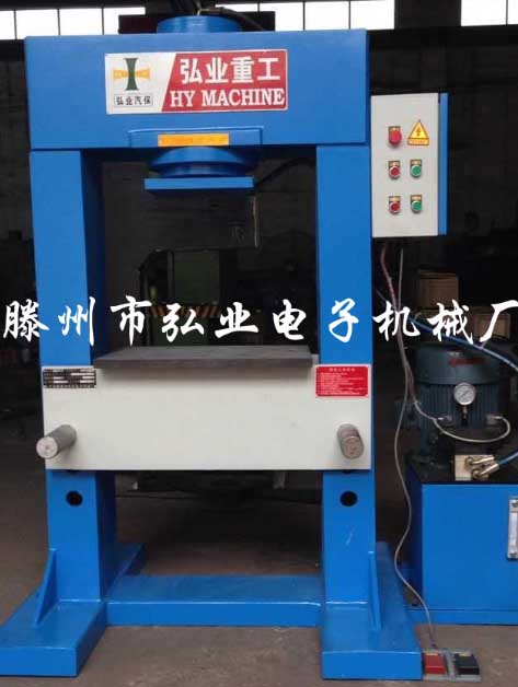 臥式剎車蹄片投鉚機(jī)廣泛用于汽車制造業(yè)及修理行業(yè)原始圖片2