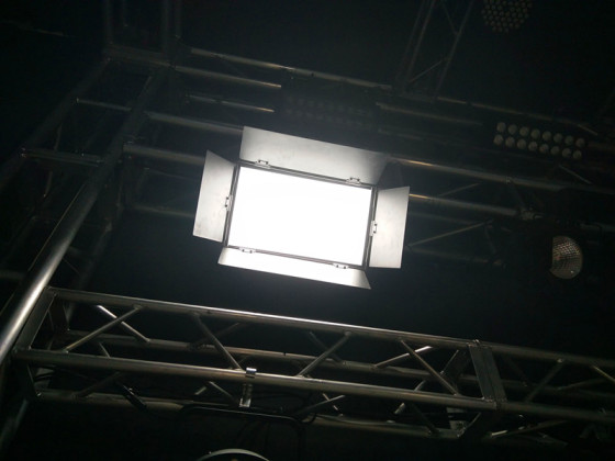 耀諾演播室燈光  一站式采購平臺