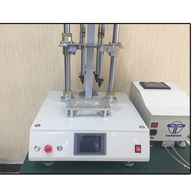 桌面電源插件多軸螺絲機(jī)（大平臺(tái)）