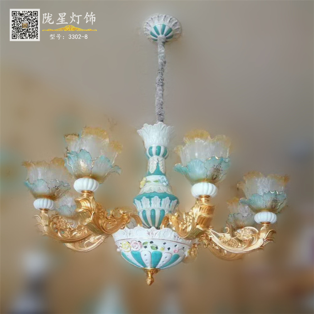 客廳歐式吊燈現(xiàn)代陶瓷燈復(fù)古餐廳燈美式陶瓷創(chuàng)意個性臥室燈燈飾品