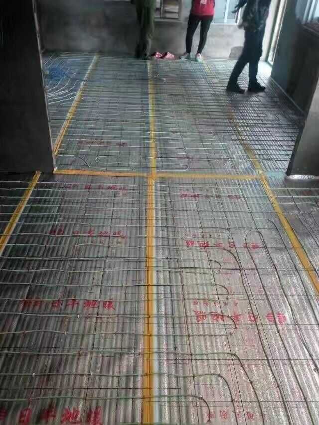 遼寧地區碳纖維電采暖相對于水地暖的優點原始圖片3