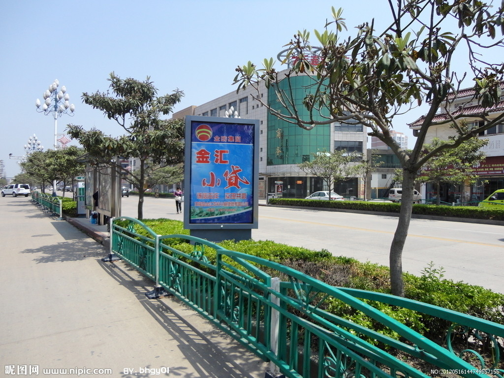 濟(jì)寧宣傳欄、侯車亭專業(yè)生產(chǎn)廠家  物美價(jià)廉，尋找合作商原始圖片2