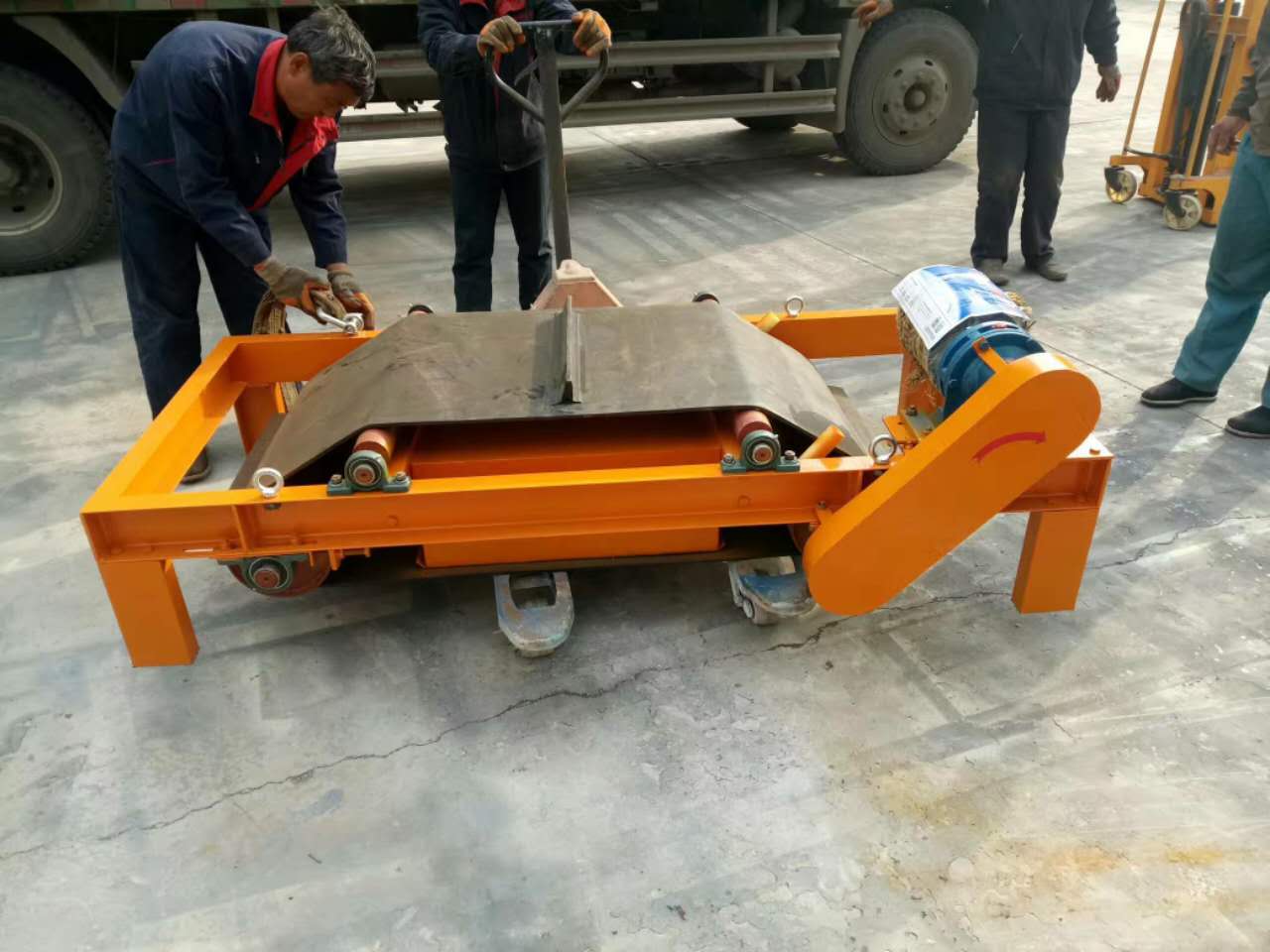江西維克多供應(yīng)RCYA1-200型除鐵器原始圖片2