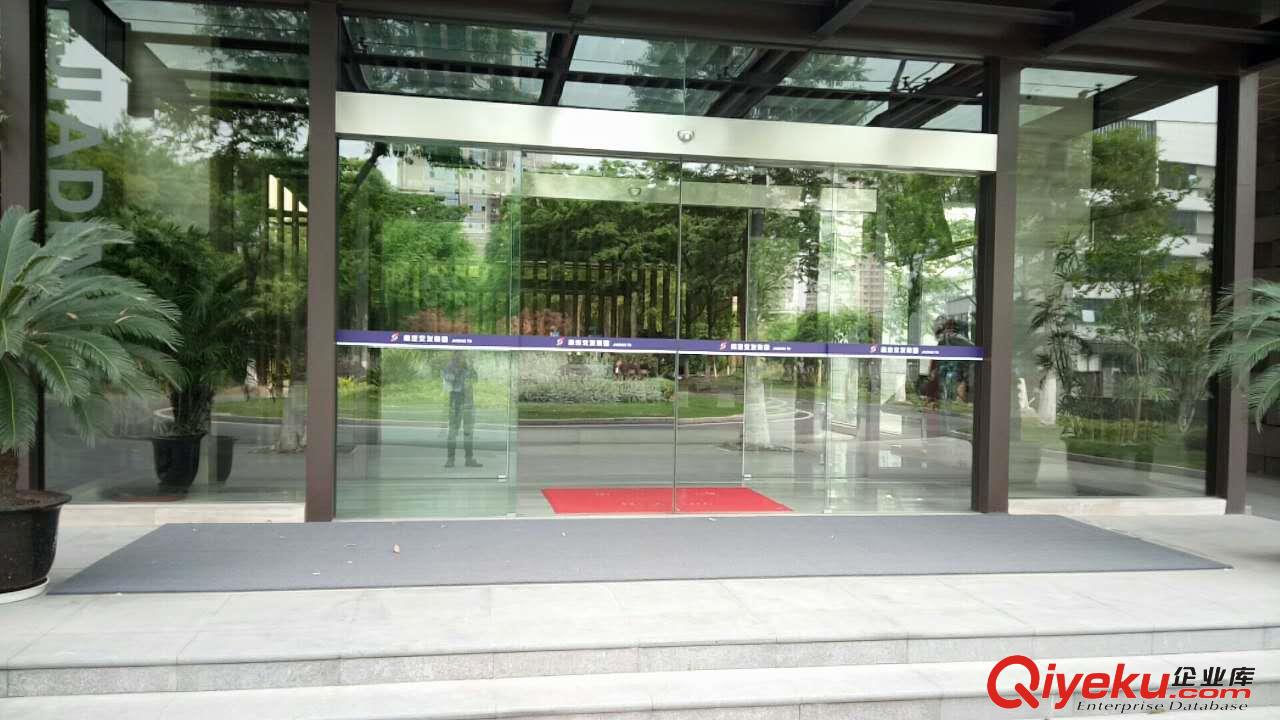 上海楊浦區五角場自動門維修安裝賓館玻璃門維保
