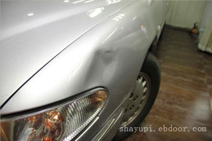 上海汽車玻璃修復多少錢_汽車凹痕修復怎么辦_上海行川汽車用品