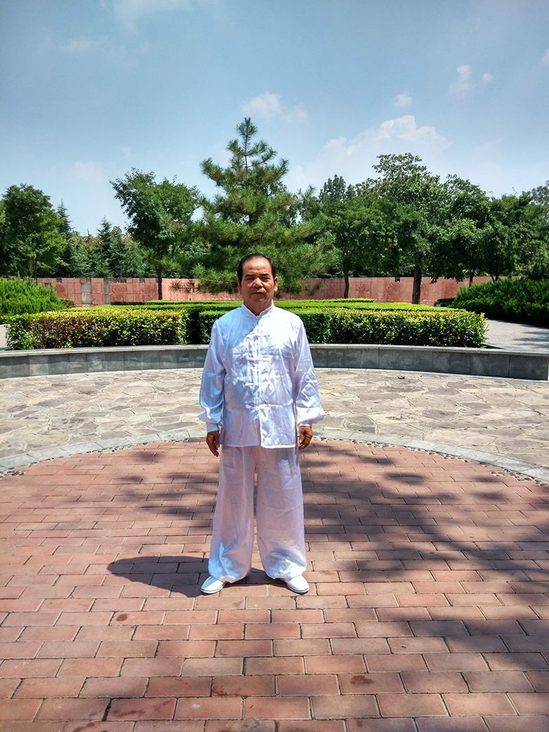 陜西太極拳傳人 中國太極的招式潘玉璽 西安市太極拳九轉玄功文