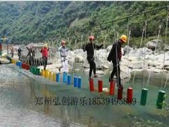 水上趣橋游樂設備供應商/河北叢林探險廠家/鄭州弘創(chuàng)游樂設備有