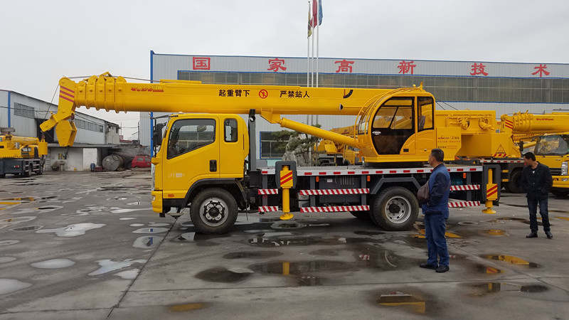 東風(fēng)16噸吊車現(xiàn)車低價(jià)銷售吊車價(jià)格吊車圖片吊車參數(shù)