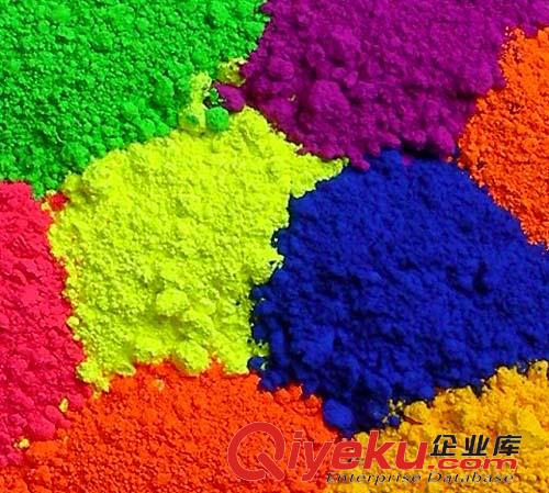 化肥內著色顏料
