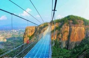 高空玻璃吊桥哪家好_高空栈道哪家好_河南省润发游乐设备有限公