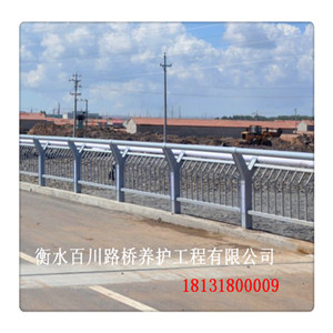 公路鐵路護欄網、聲屏障安裝工程找衡水百川 專業更放心