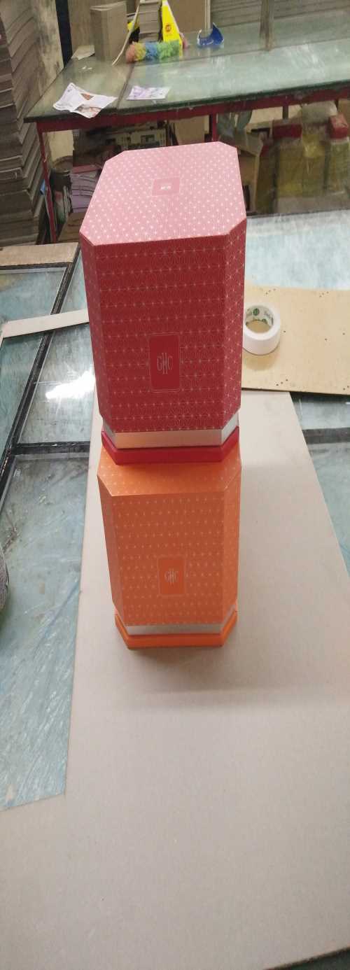 優質gd八邊形禮品盒制造商/提供gd皮盒質量好/成都七彩鴻包
