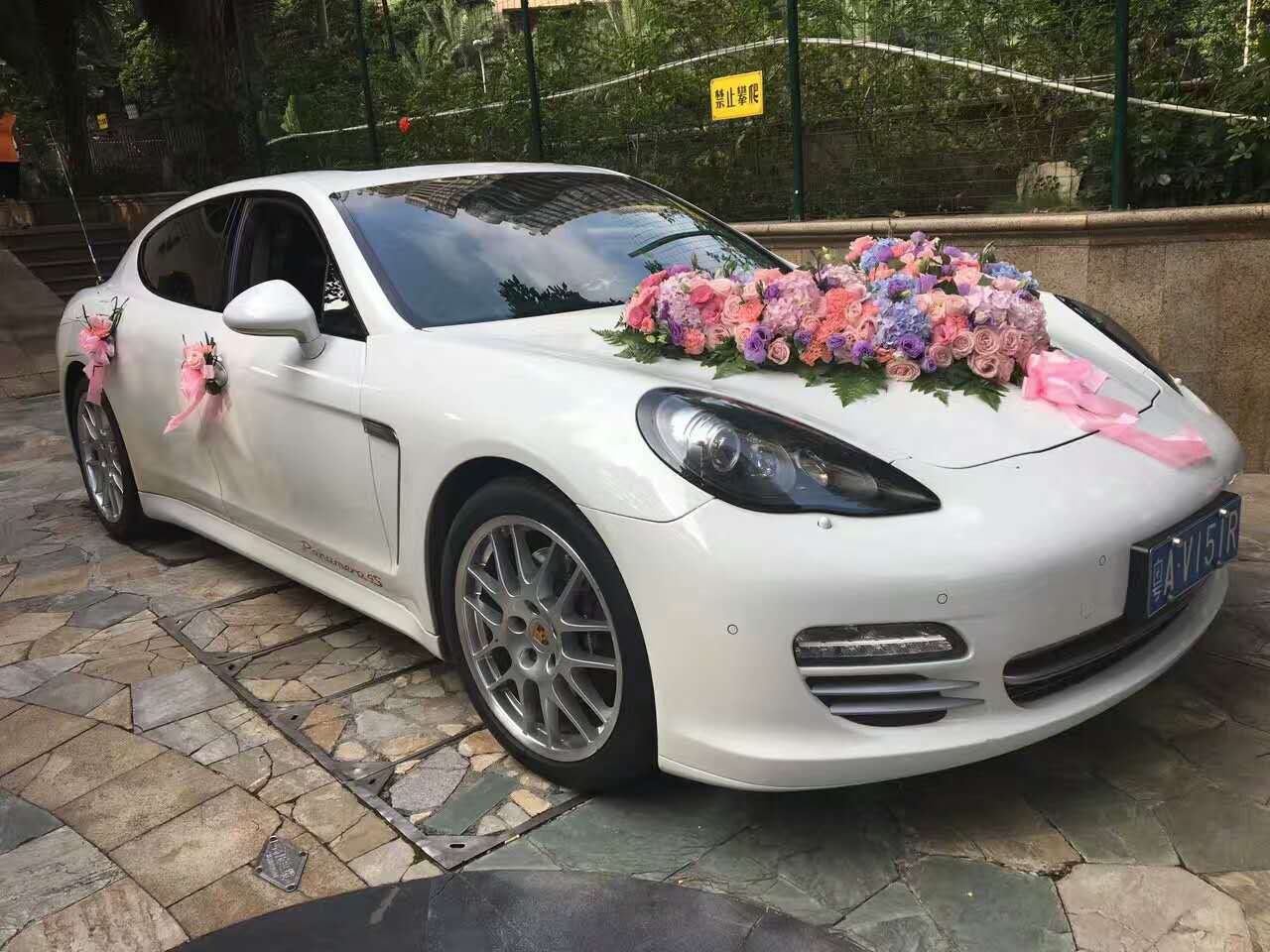 廣州婚慶租車網(wǎng)站 廣州市婚慶租車 廣州婚禮租車價格