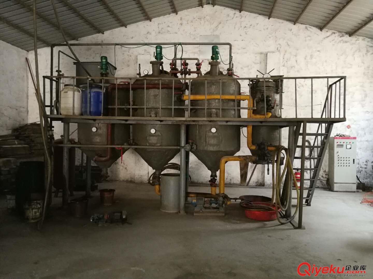 供應5-20噸廢油煉柴油設備