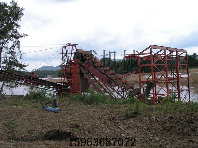 湖北麻城二次水洗挖沙船價格/挖沙設備廣泛用于河道沙子的采掘