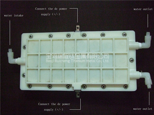 酸、碱性电解槽