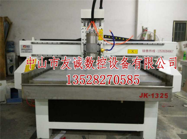 東莞小型亞克力雕刻機