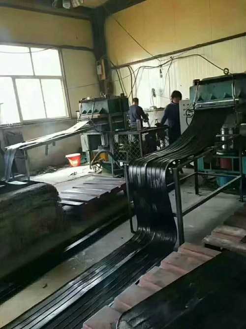 專業橡膠止水條_水利啟閉機_山東圣典水利機械有限公司