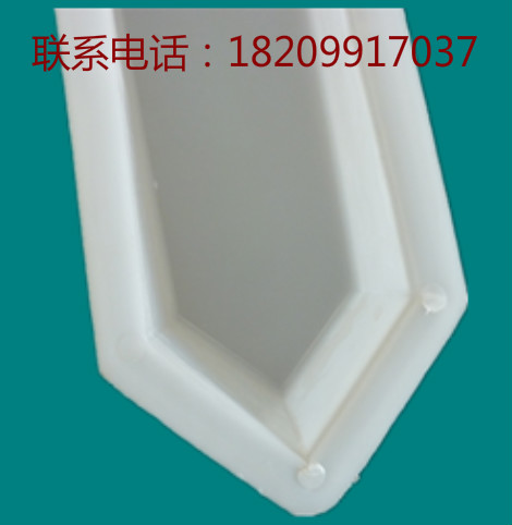 新疆地區(qū)100X10X10cm格柵護(hù)坡塑料模具找勁強(qiáng)