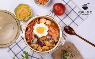 深圳怎么加盟泡面小食堂