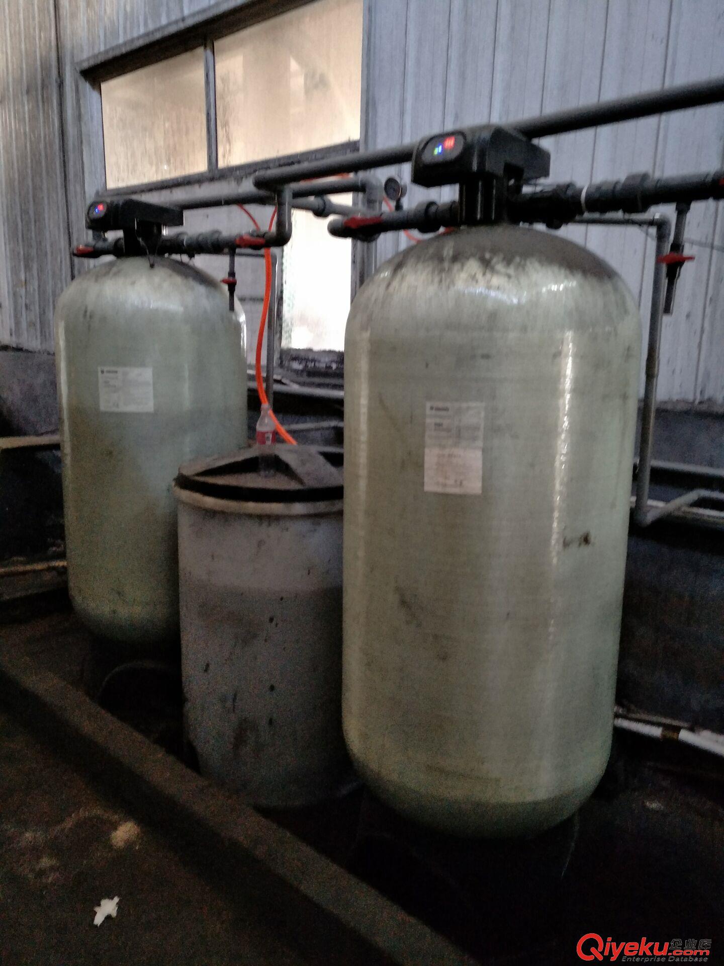 鍋爐中央空調(diào)軟水器循環(huán)水冷卻塔除水垢天津軟化水過濾設備